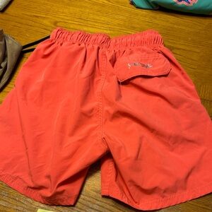 Surf style men’s small neon coral board shorts
